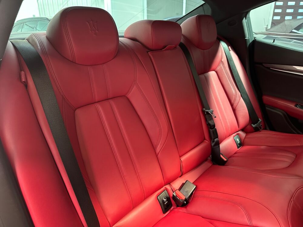 Ghibli III 3.0d V6 275ch GranSport BVA8 / TO / Harman Kardon / Si&egrave;g 2017 occasion 45770 Saran