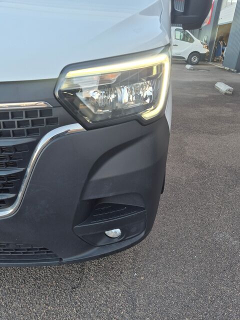 Master 2.3 L BLUE DCI 165 CH CAISSE HAYON 20 M3 2022 occasion 45700 Mormant-sur-Vernisson