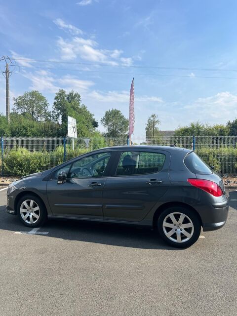 308 1.6 HDI 110 PREMIUM / DISTRIBUTION NEUVE / Garantie 12 mois 2008 occasion 49290 MAUGES SUR LOIRE