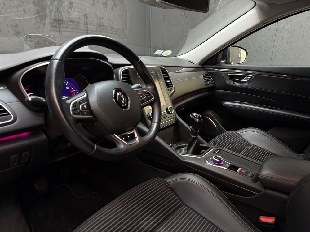 Talisman 1.6 dCi 130ch - SUIVI RENAULT / BOSE / HUD / ATTELAGE / CAM 2016 occasion 45560 Saint-Denis-en-Val