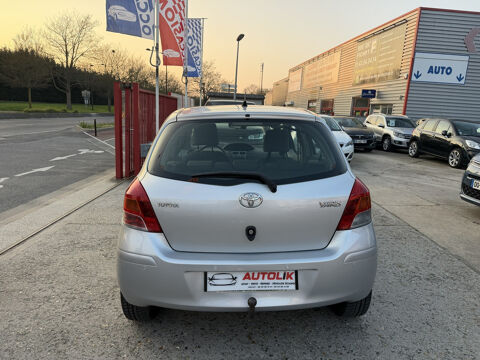Yaris (2) 1.4 D-4D LUNA BVA MULTIMODE 5P 2009 occasion 95480 Pierrelaye