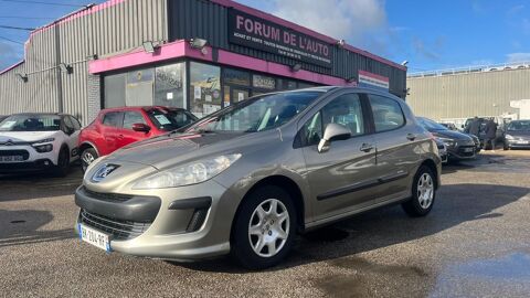 Peugeot 308 - (2) 1.6 HDI 92 BUSINESS PACK BVM5 5P -