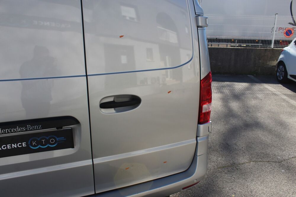 Vito III (2) MIXTO 114 CDi 136 LONG 9-Gtronic SELECT + ATTELAGE 2021 occasion 34430 Saint-Jean-de-V&eacute;das