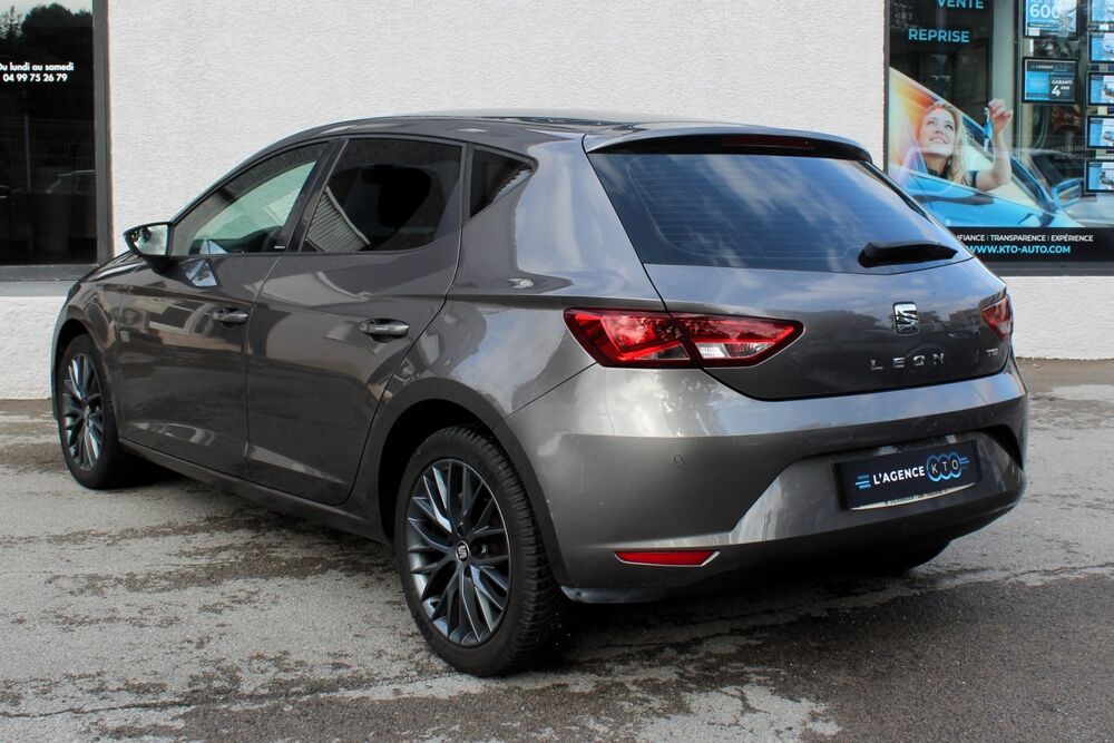 Leon III 1.2 TSI 110 ch S&S CONNECT + CARPLAY / CLIM AUTO / JA 17 2016 occasion 34430 Saint-Jean-de-V&eacute;das