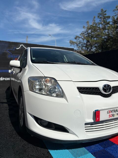 Auris (I) 1.4 D4D 90cv Active GPS & Clim 2009 occasion 84700 SORGUES