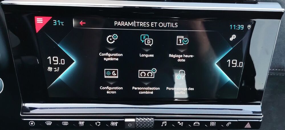 DS7 CROSSBACK 1.6 E-TENSE 225 Ch PERFORMANCE LINE / HYBRIDE 2022 occasion 34500 B&eacute;ziers