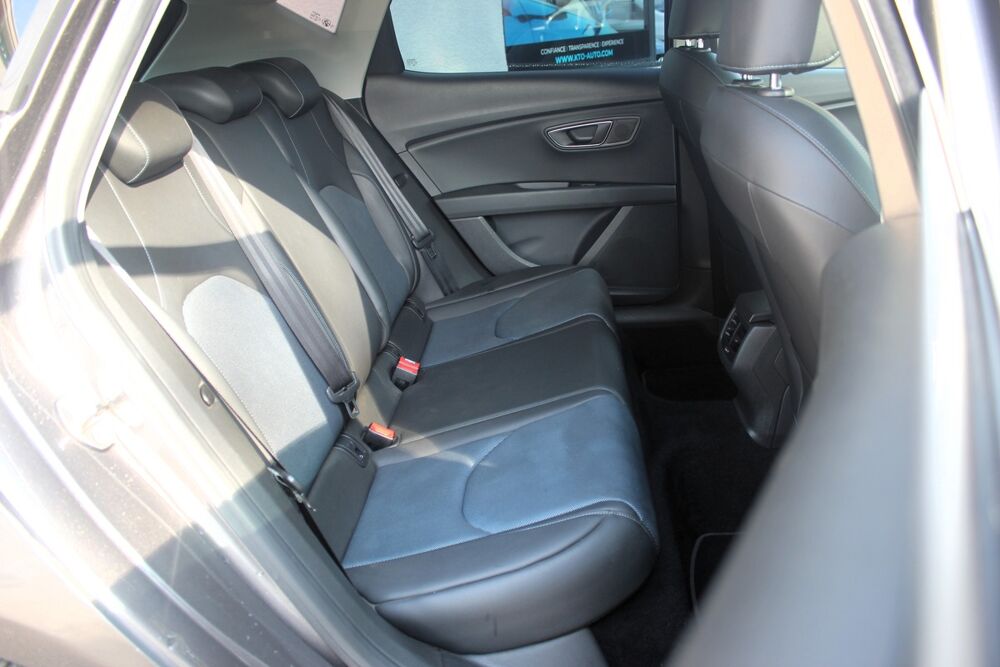 Leon III 1.2 TSI 110 ch S&S CONNECT + CARPLAY / CLIM AUTO / JA 17 2016 occasion 34430 Saint-Jean-de-V&eacute;das