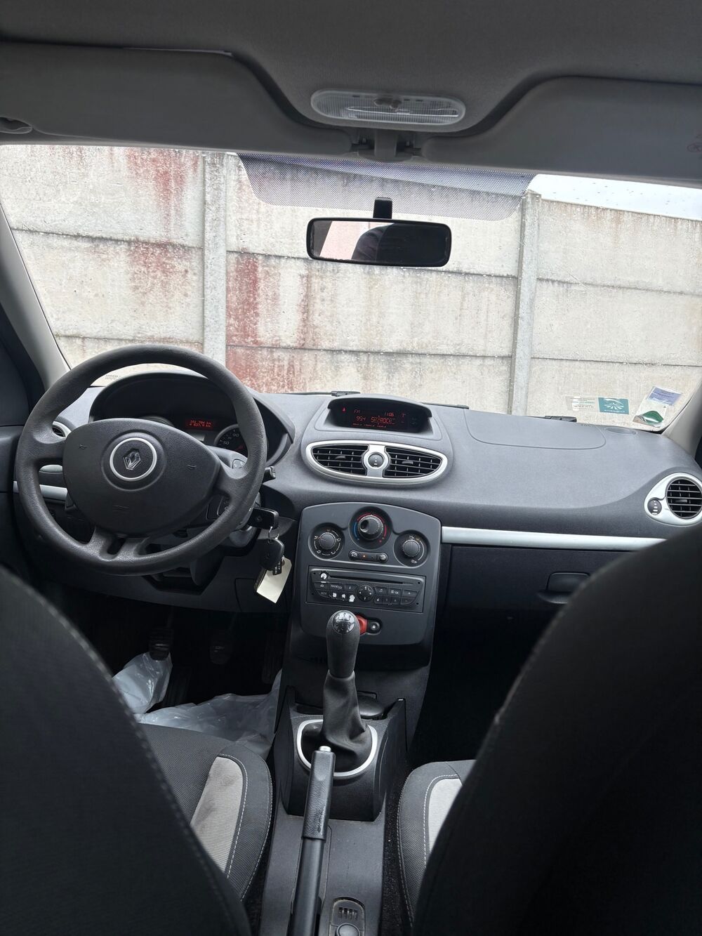 Clio 3 PH.2 1.2 i 75 2011 occasion 45140 Saint Jean de la Ruelle