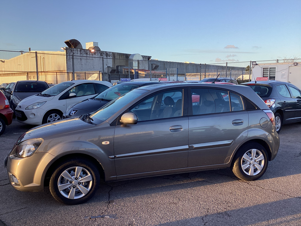 Rio 1.4 Active 2011 occasion 62100 Calais