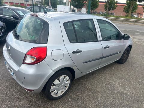 Clio III III (2) 1.5 DCI 70 DYNAMIQUE 5P EURO5 OK 3 2009 occasion 78310 Coigni&egrave;res