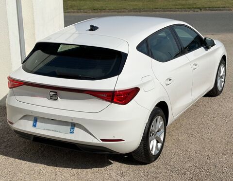 Leon 1.0 etsi 110 CV DSG7 FINITION STYLE / Reprise possible 2022 occasion 45190 Beaugency