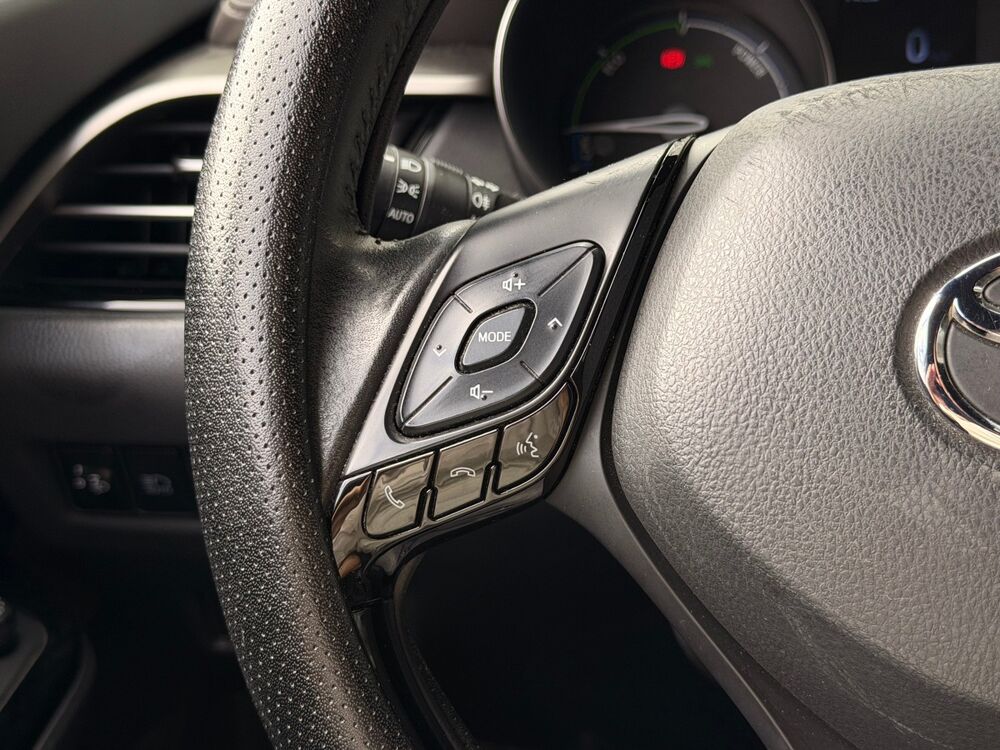 C-HR Distinctive Phase 2 2.0 Hybrid 184 ch – Si&egrave;ges chauffants – 2020 occasion 95190 Goussainville