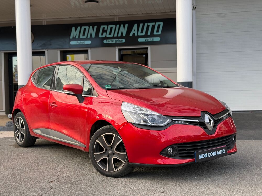 Clio IV 4 Business 0.9 TCE 90 CH - Radar de recul - Apple Carplay 2014 occasion 95190 Goussainville