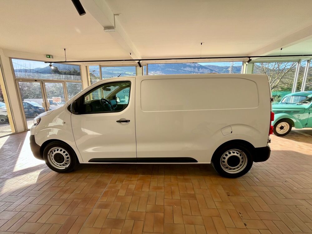 Expert Hdi 120 Asphalt GRIP CONTROL / PACK SECURITE / VISION TETE 2020 occasion 12100 MILLAU