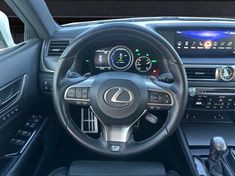 GS 300h F-Sport (Faible kilom&eacute;trage) 2016 occasion 34140 M&egrave;ze