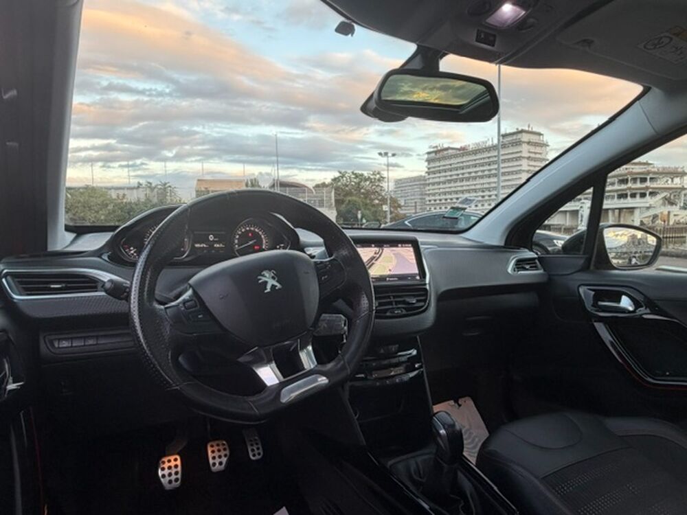 2008 1.2 110ch GT Line - DISTRIB OK - TOIT PANORAMIQUE - CARPLAY 2018 occasion 94140 Alfortville