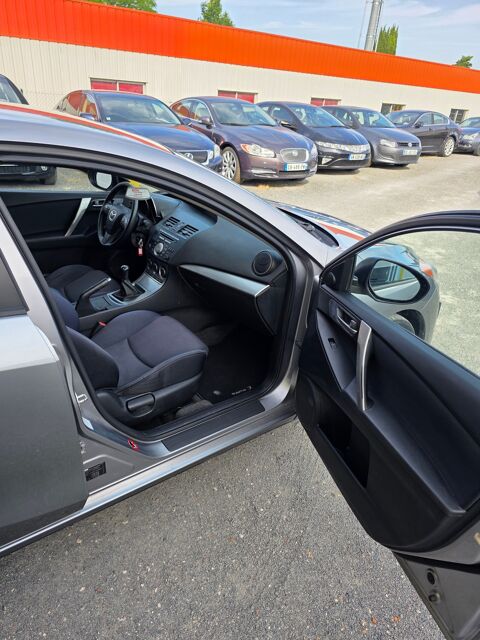 Mazda3 1.6 DIESEL SPORT 110CH KIT DISTRIBUTION NEUF 2010 occasion 41350 Vineuil