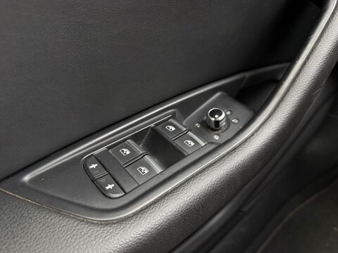 A4 Avant Quattro 2.0 TDi S-Tronic7 190 cv - Toit ouvrant / Cam&eacute; 2016 occasion 95190 Goussainville
