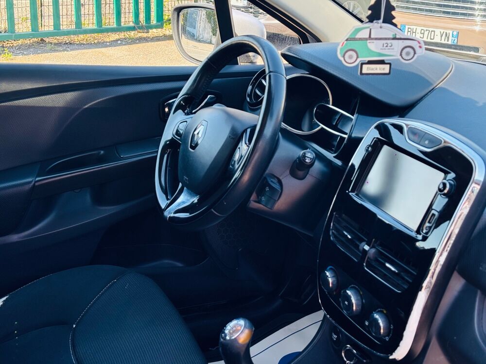 Clio 0.9 TCe 90ch 16V energy Intens eco&sup2; - GARANTIE 1 AN 2014 occasion 69200 VENISSIEUX