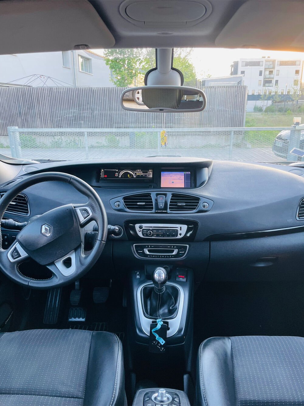 Sc&eacute;nic 3&nbsp; PHASE 3 - 1.5 dCi 110 CH FAP ECO2 BOSE 2012 occasion 41000 BLOIS