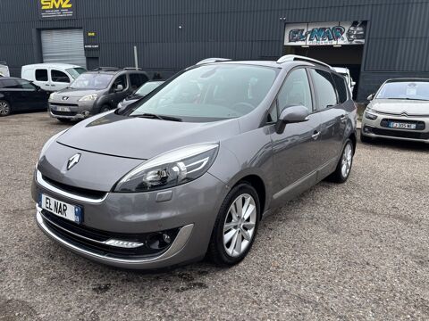 Renault Grand scenic IV III 2.0i 140cv 12v FINITION BOSE GARANTIE 6-12 MOIS 2012 occasion Venissieux 69200