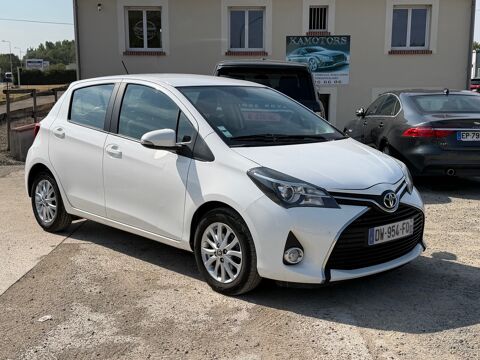 Annonce voiture Toyota Yaris 7990 €