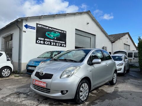 Toyota yaris - 1.4 D4-D 90 cv - Gris clair