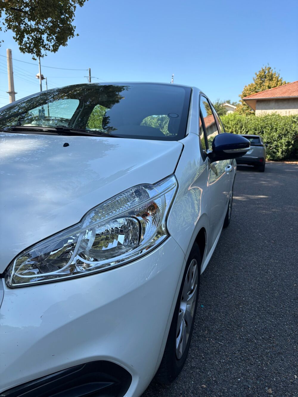 208 1.2 ESSENCE 68ch 24 000 KM GARANTIE 2019 occasion 69320 Feyzin