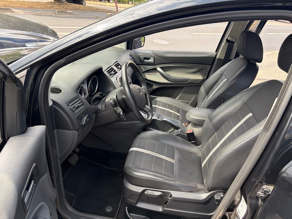 Kuga BOITE AUTOMATIQUE 2012 2.0L TDCi 4x4 Titanium SEMI CUIR RA 2012 occasion 95100 ARGENTEUIL
