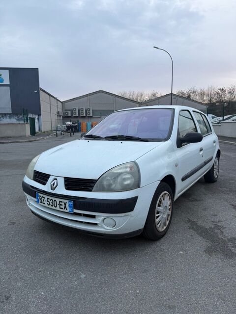 Clio II 1.2i 75CH/ 5 PORTES 2004 occasion 78500 SARTROUVILLE