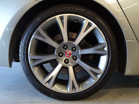 XJ II 3.0 V6 340 Ch S/C PORTFOLIO Supercharged AWD 4x4 2013 occasion 34500 B&eacute;ziers