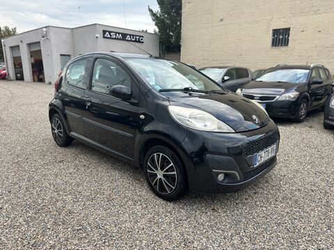 Peugeot 107 1.0 12v 68 ch ACTIVE / 2012 / 31 650 km / 2e main / Crit'air 2012 occasion Lyon 8e Arrondissement 69008