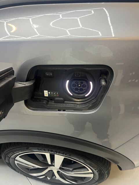 3008 II Phase 2 1.6 THP 16V 225 Hybrid e-EAT8 180 cv Bo&icirc;te auto A 2023 occasion 69740 Genas