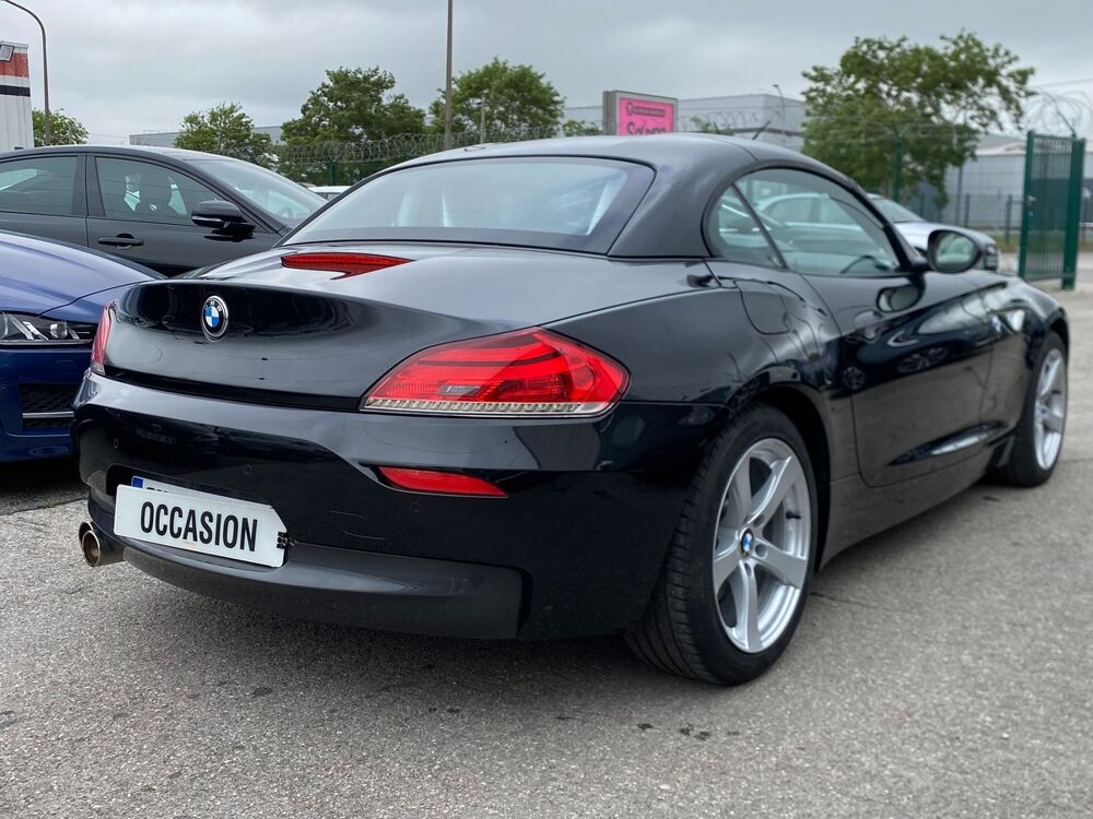 Z4 30ia Boite Auto Historique Garantie 12M & r&eacute;vis&eacute;e TL AUTOMO 2011 occasion 62100 Calais