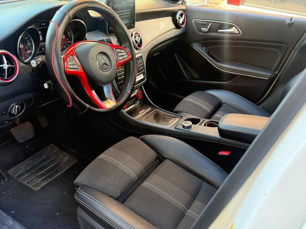 Classe GLA Pack AMG TOIT OUVRANT 2019 occasion 92500 RUEIL-MALMAISON