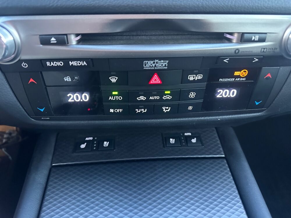 GS 300h F-Sport (Faible kilom&eacute;trage) 2016 occasion 34140 M&egrave;ze