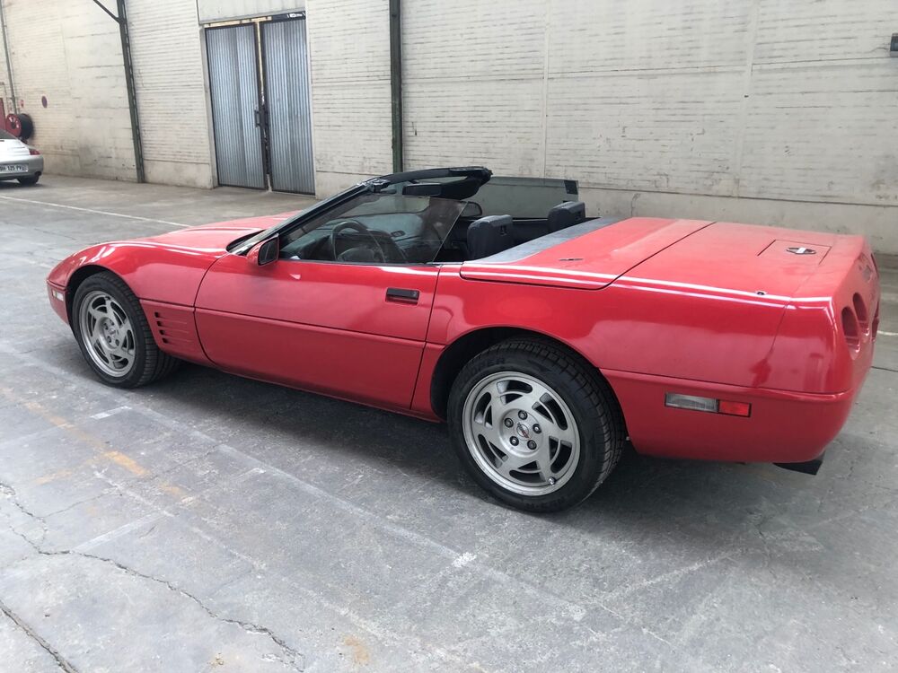 Corvette C4 5.7L V8 BVA DE 1990 - 9900€ 1990 occasion 60300 SENLIS