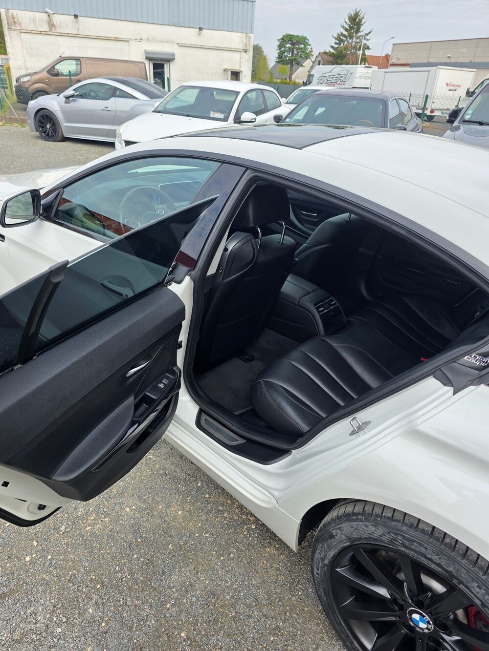 S&eacute;rie 6 D GRAND COUPE 313CH BVA 8 RAPPORTS 116 000KM 2015 occasion 41350 Vineuil