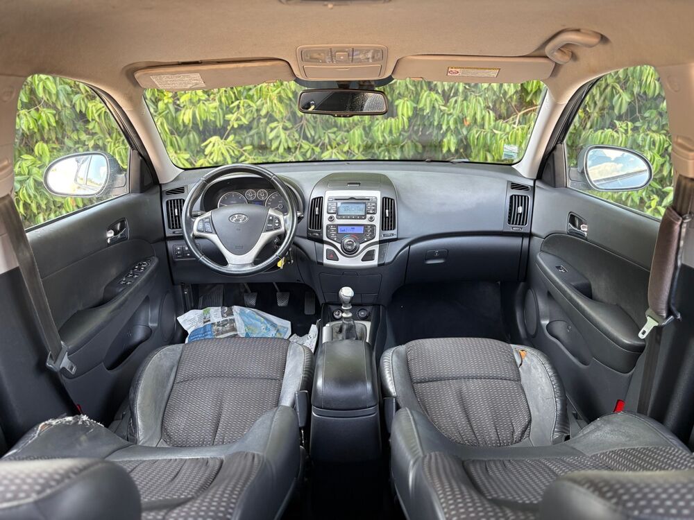 i30 (I) 2.0CRDi 140cv Pack Luxe Kit Ditrib NEUF 2008 occasion 84700 SORGUES