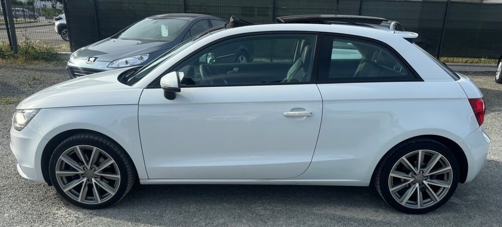 A1 2.0L TDi 140Ch Ambition luxe avec 179.000 kms du 08/2012 2012 occasion 72100 Le Mans