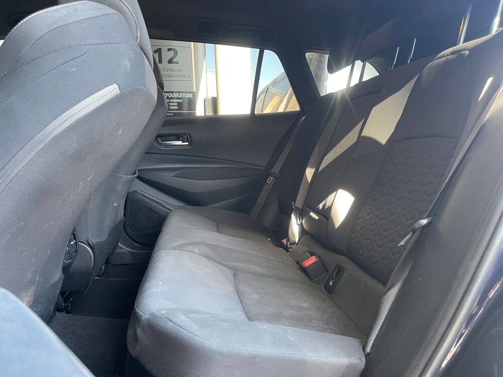 Corolla 1.8 122h CVT Dynamic - Bo&icirc;te auto 2021 occasion 95190 Goussainville