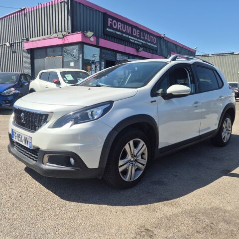 Peugeot 2008 - (2) 1.2 PURETECH 130 S&S SIGNATURE