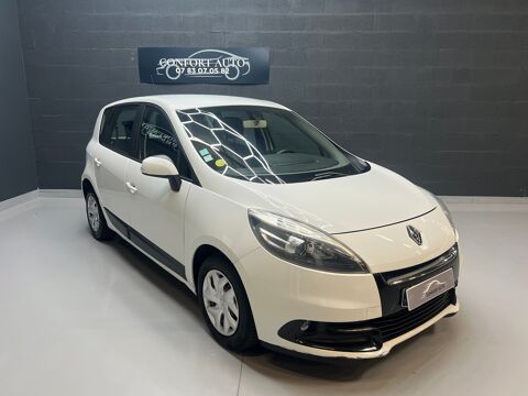 Sc&eacute;nic III Phase 2 1.5 dCi eco2 95 cv 2012 occasion 69740 Genas