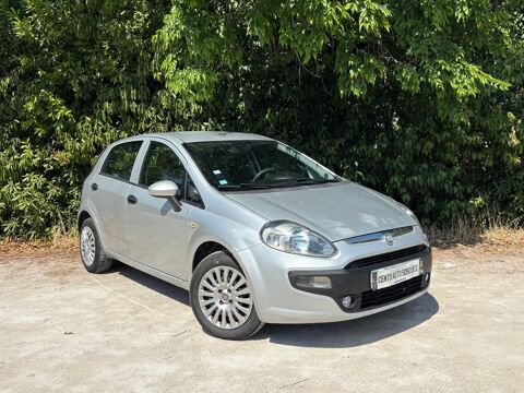 Punto Evo 1.2i 69cv 1&egrave;re MAIN Pack Easy & Clim 2010 occasion 84700 SORGUES