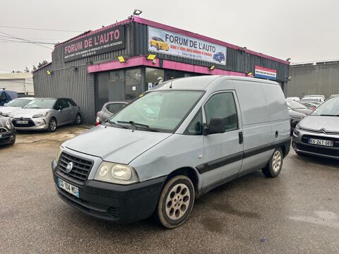 Fiat Scudo FOURGON TOLE BUSINESS COURT 815 1.9 D 2 2004 occasion Coigni&egrave;res 78310