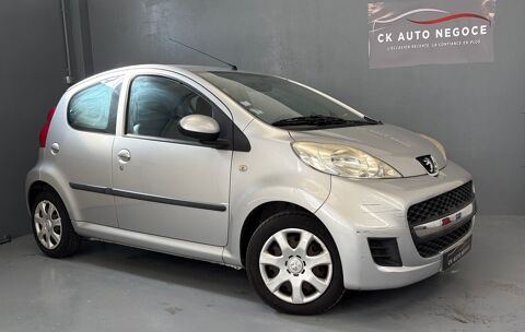 Peugeot 107 - 1.4 HDI 54 cv Privilege - Gris M&eacut