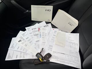 i40 2015 BOITE AUTO TOIT OUVRANT CUIR GPS Bluetooth Facture d e 2015 occasion 95100 ARGENTEUIL