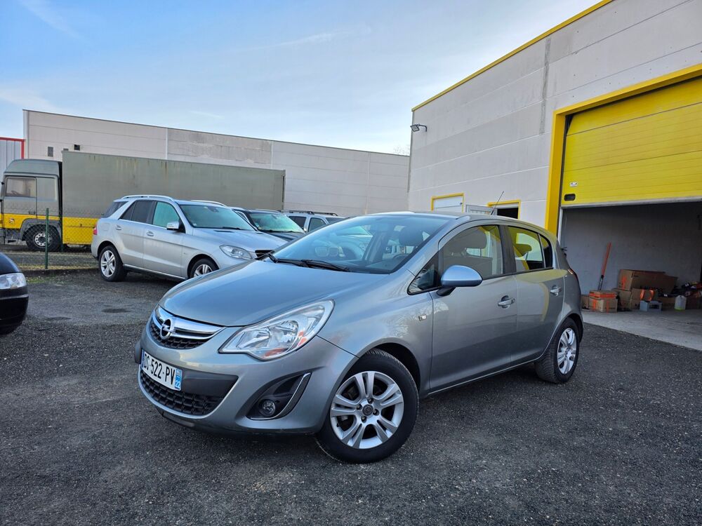 Corsa 1.2 86CH 136 000KM VENDU DANS L'ETAT VOYANT ABS ALLUME 2013 occasion 41350 Vineuil