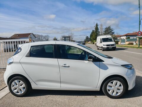 Zo&eacute; LIFE CHARGE RAPIDE R240 22 KW 88CV 2016 occasion 01360 Balan