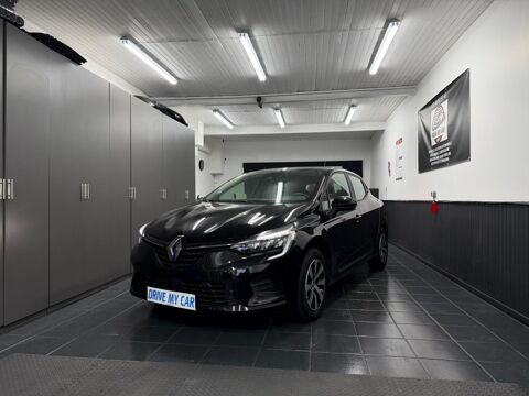 Renault Clio 1.0 TCe 90Ch &Eacute;quilibre - 19 656 Kms 2023 occasion Marseille 13008
